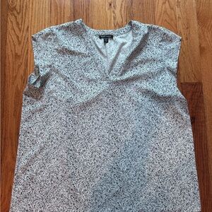 Hilary Radley Monochrome V-Neck Blouse